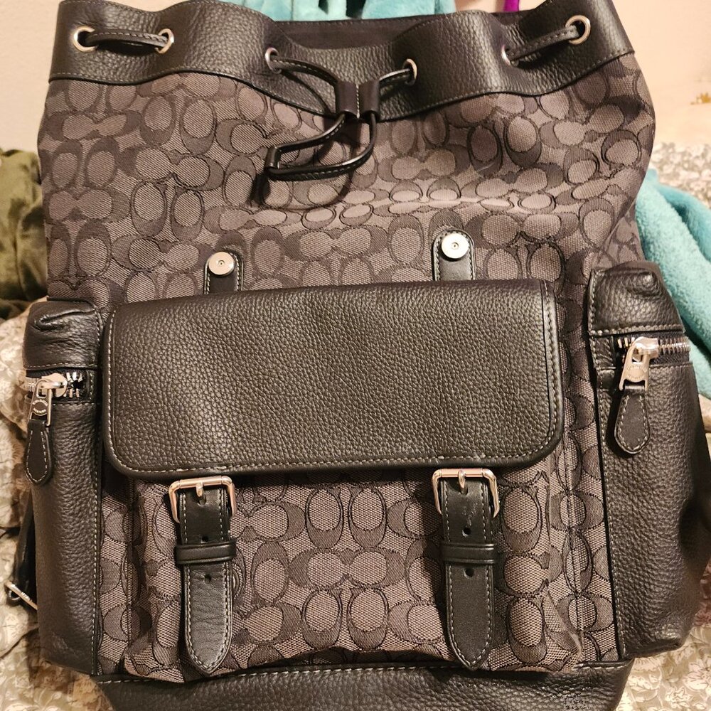 Large Coach Backpack - Picture 4 of 4